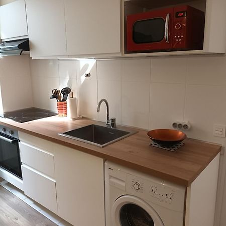 Appartement T2 Renove, Centre-Ville Hendaye, Proche Baie, Sans Ascenseur, Balcon, Calme, Wifi Non Inclus - Fr-1-239-850 Kültér fotó