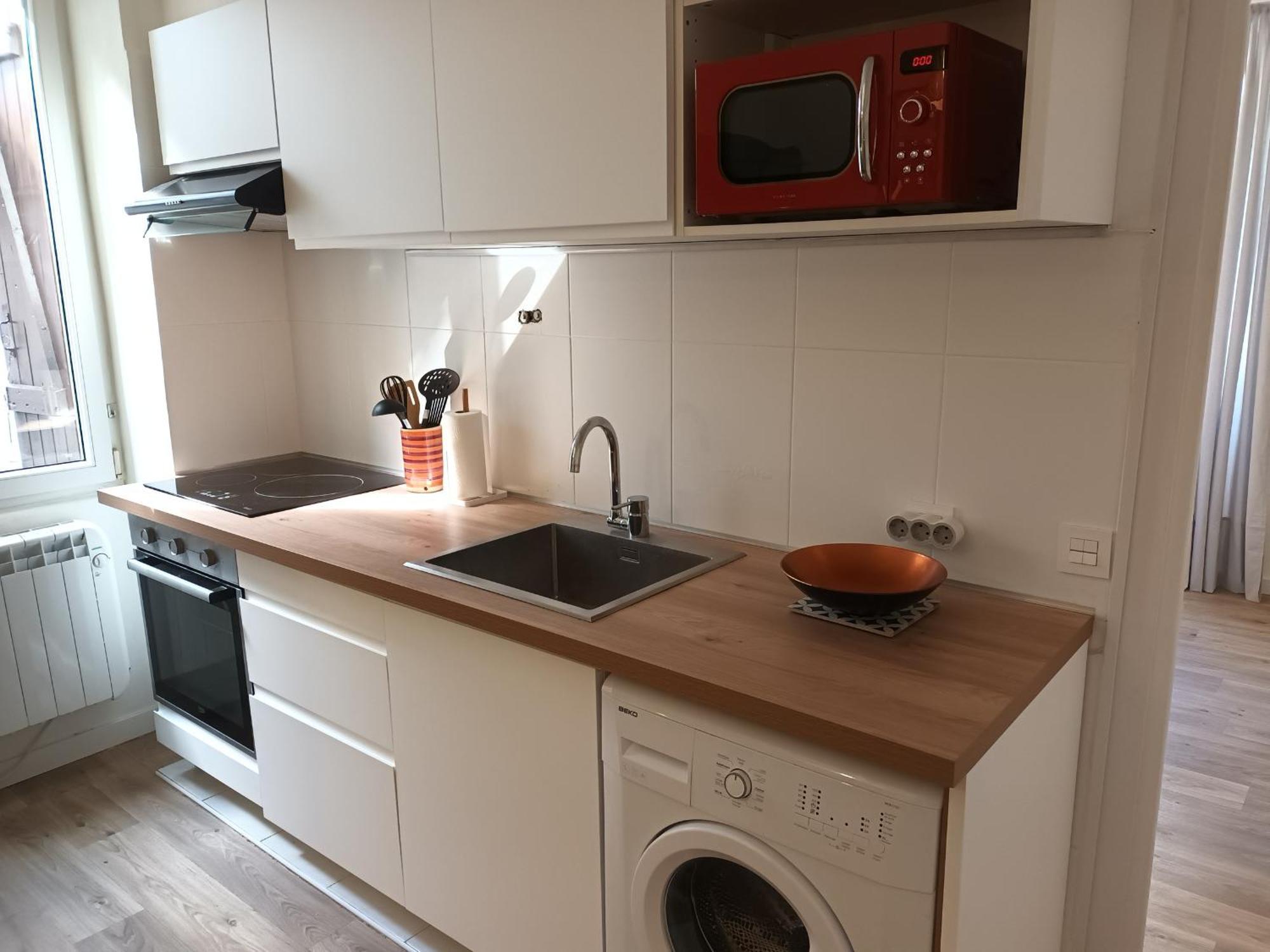 Appartement T2 Renove, Centre-Ville Hendaye, Proche Baie, Sans Ascenseur, Balcon, Calme, Wifi Non Inclus - Fr-1-239-850 Kültér fotó